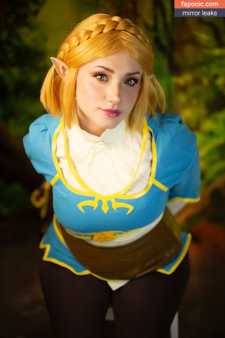 Ezy Summers Cosplay