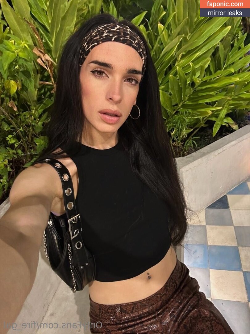 fire_gal