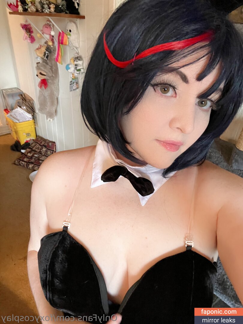 FoxyCosplay