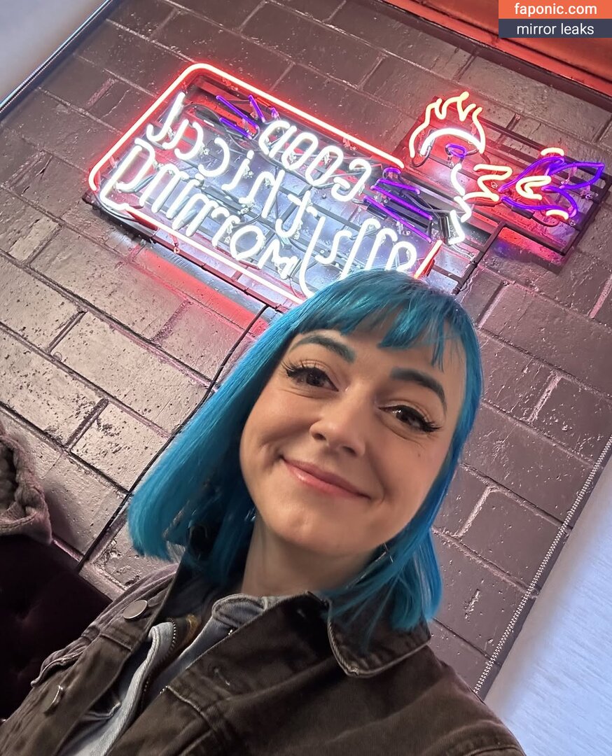 Ginny Di