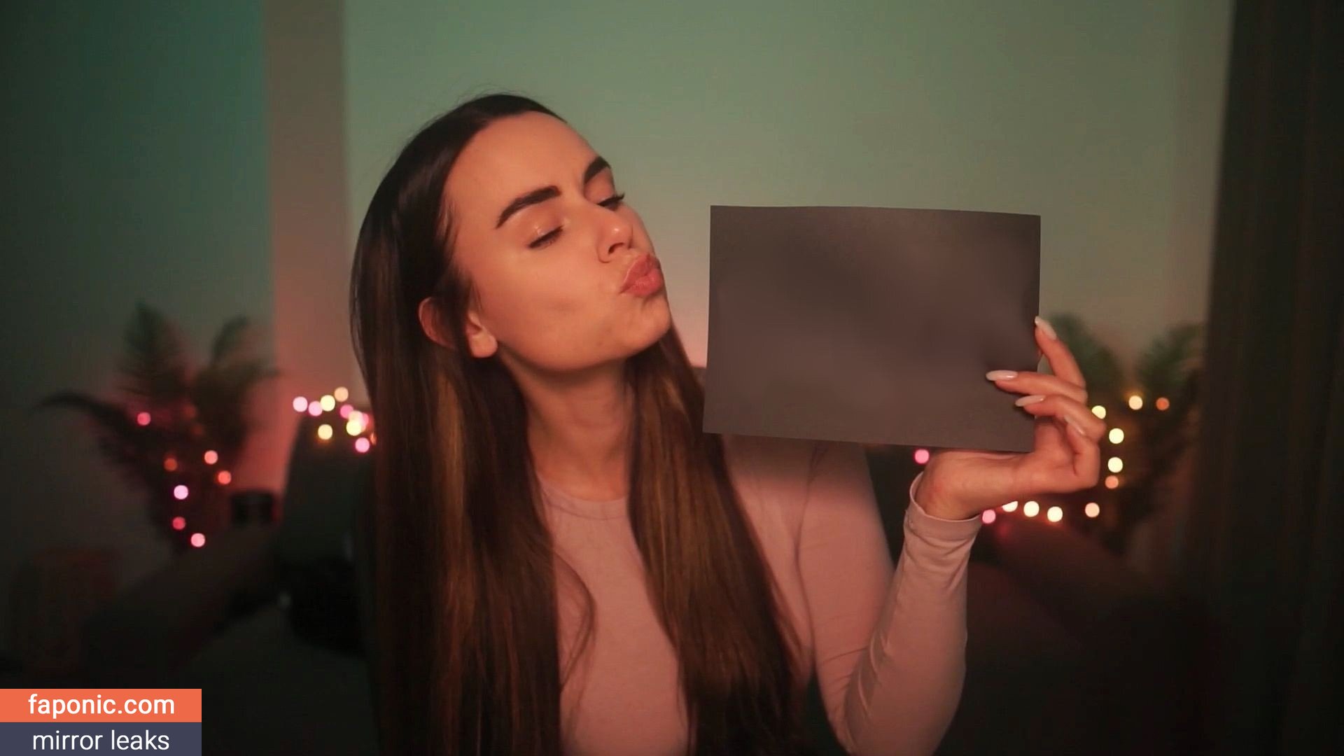 HeyHelen ASMR
