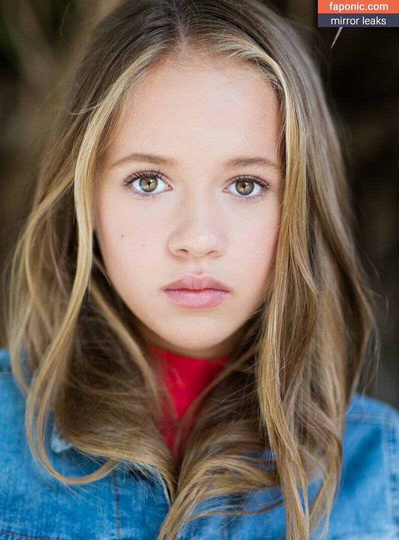 Holly J Barrett