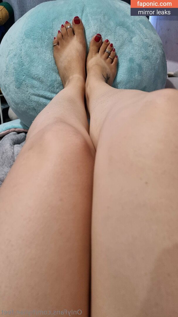 hylian.feet