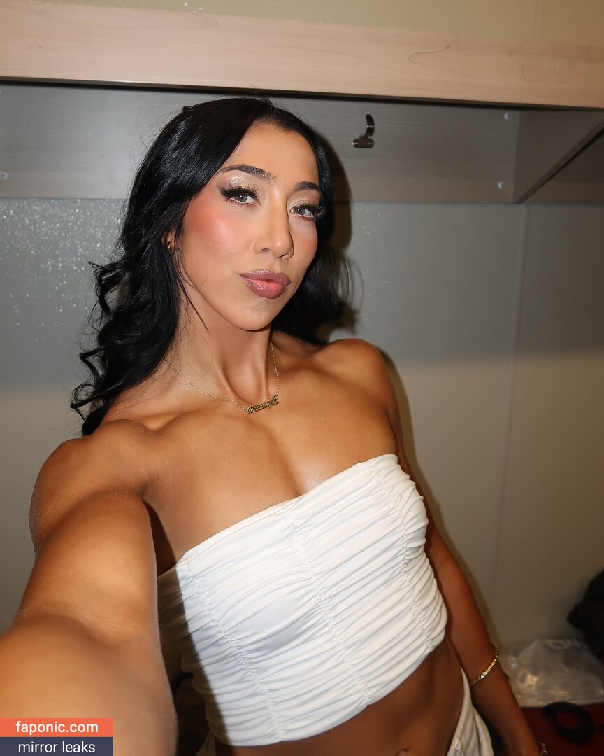 Indi Hartwell