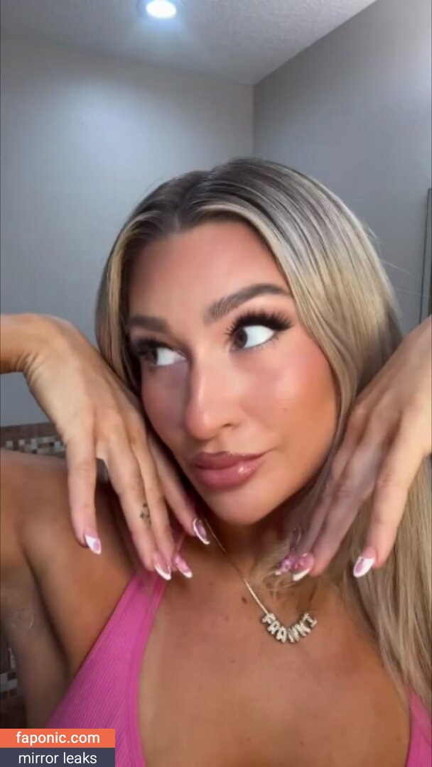 Izzi Dame