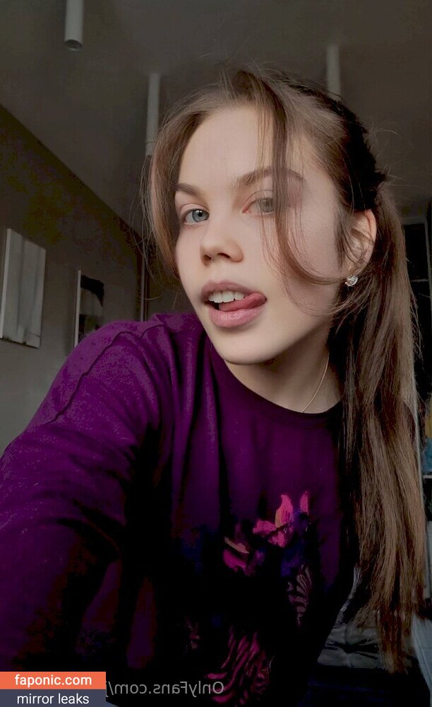 jessie_wings