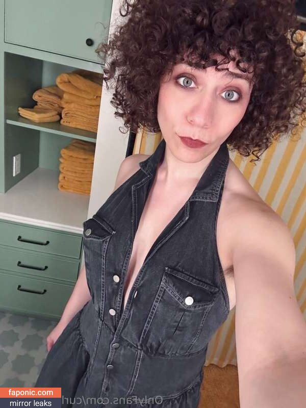 Julia Kaye