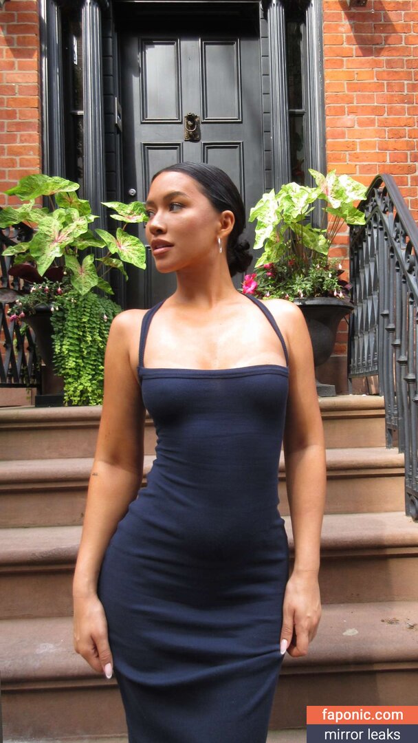 Julia Kelly