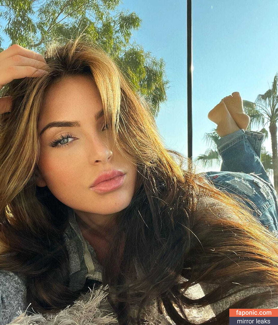 Julia Lynn