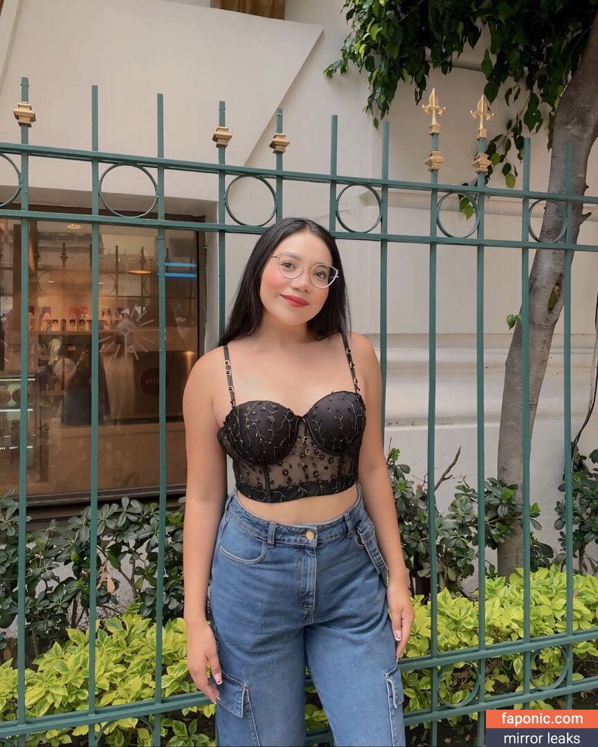 Karen Flores