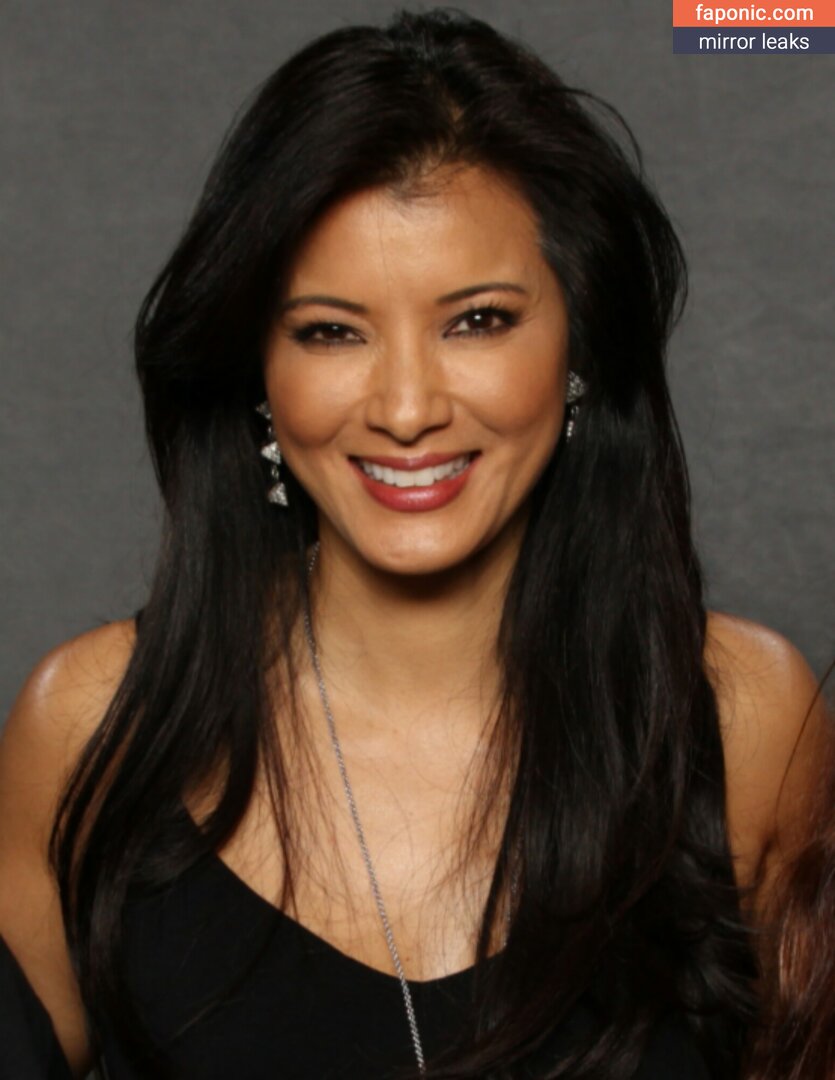 Kelly Hu