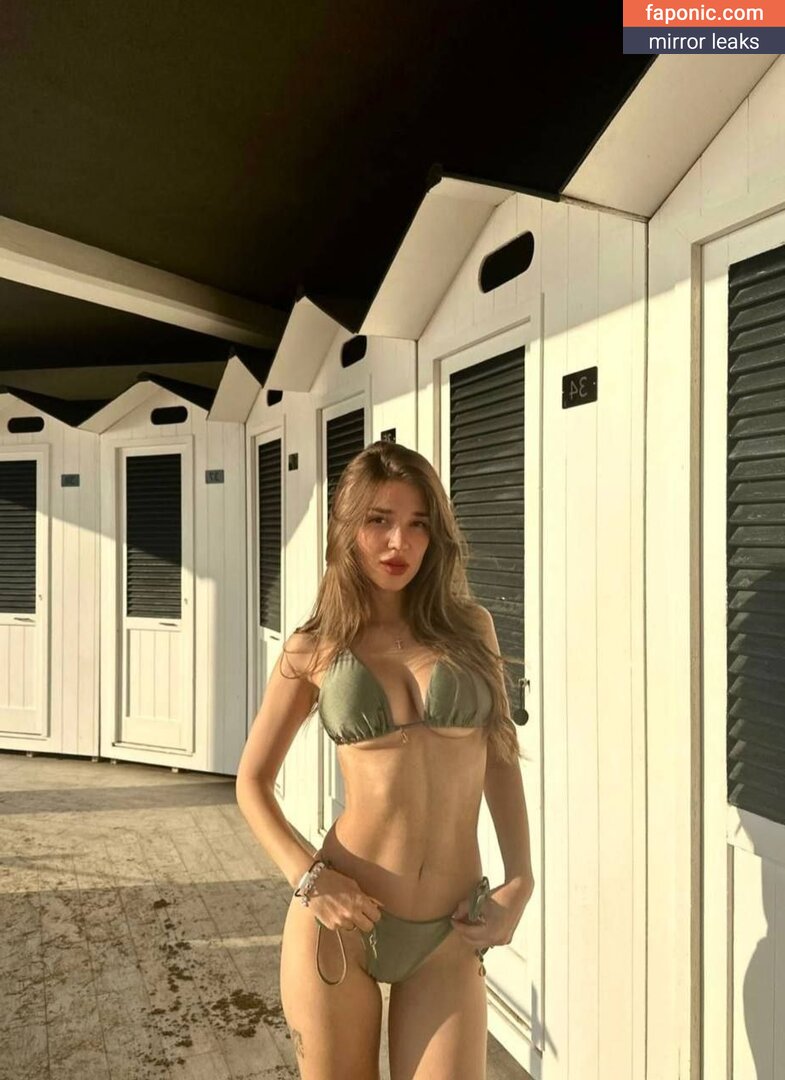 kirakostikova