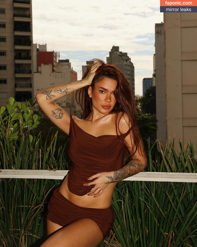 Lara Silva