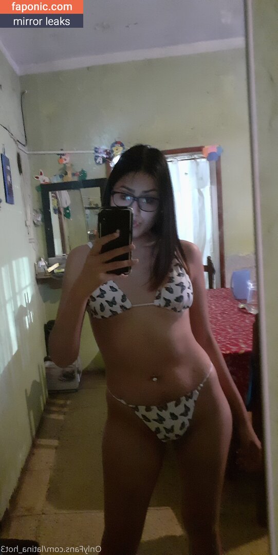 latina_hot3