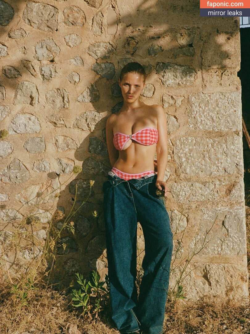 Laura Oganessian