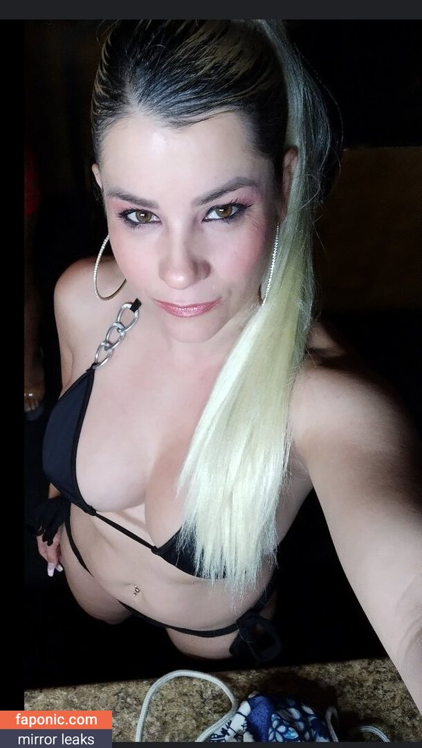 Lee.Crystal