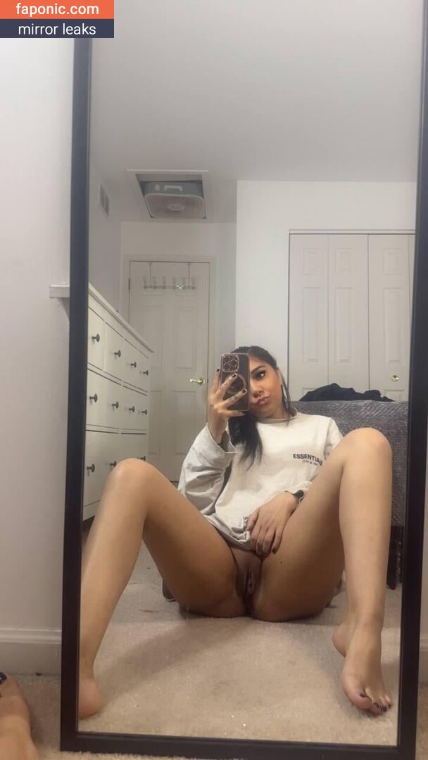 Lightskinashley