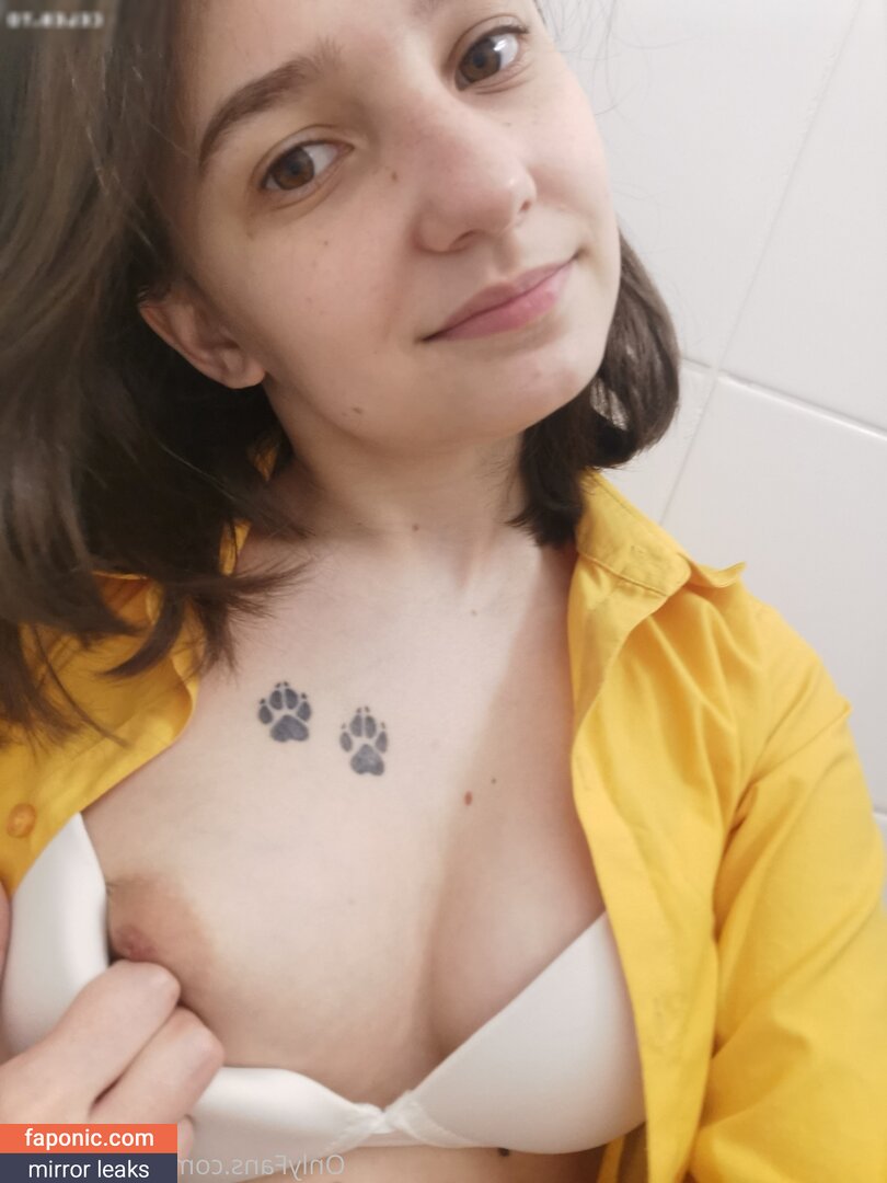 Little Nika aka littlecutenika
