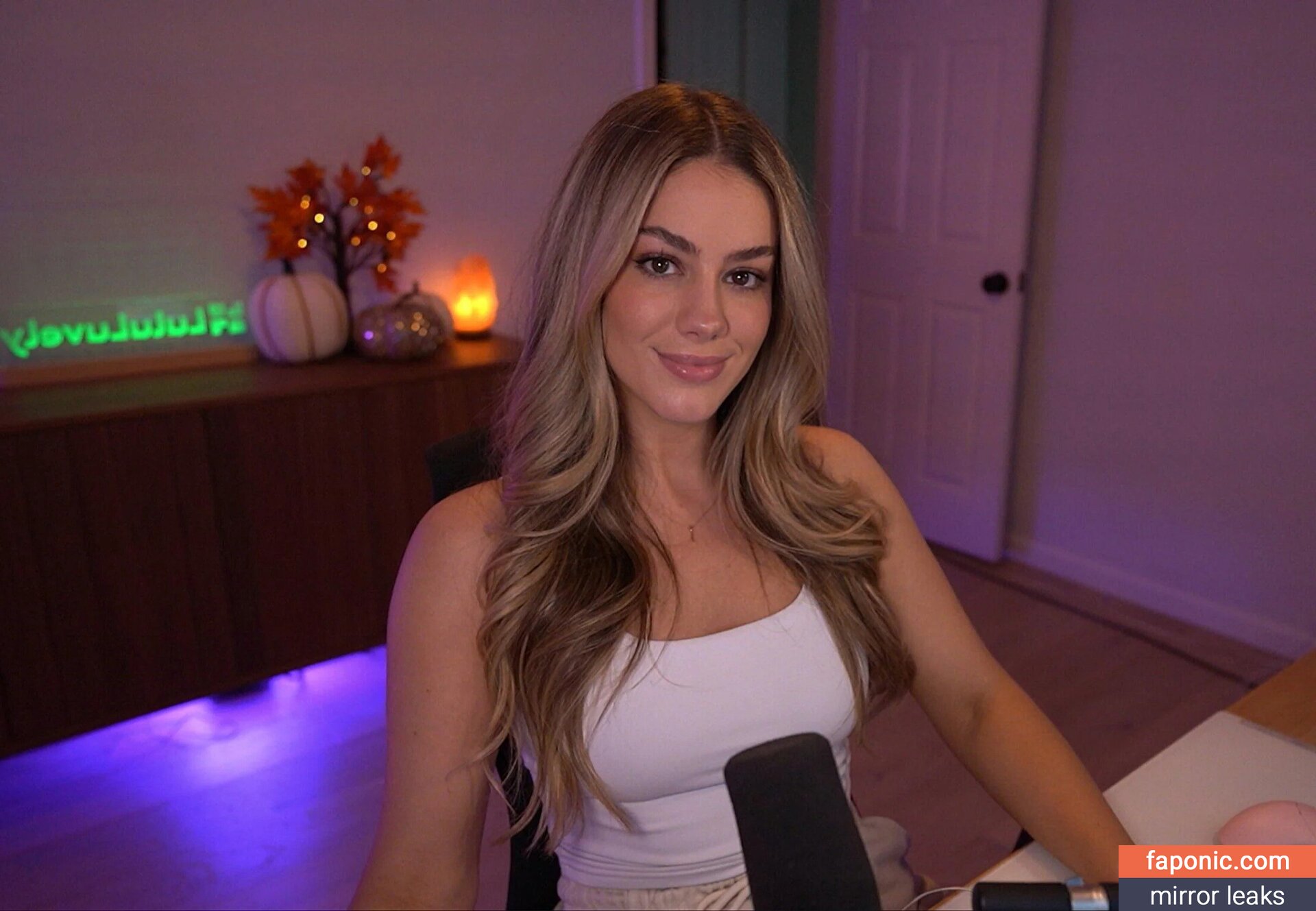 LuluLuvely