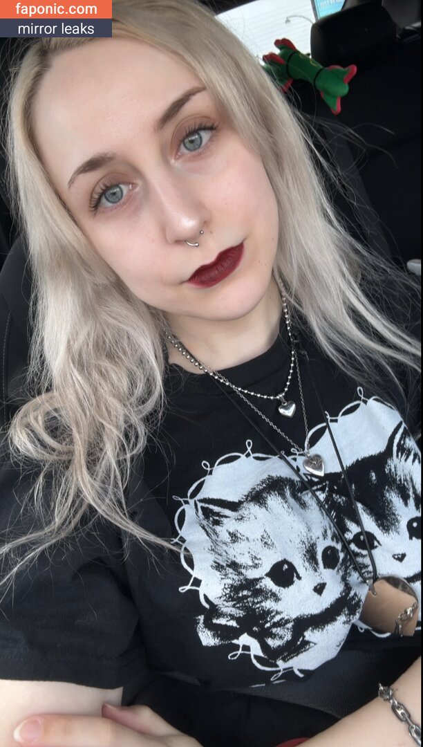 Maddie Reznor