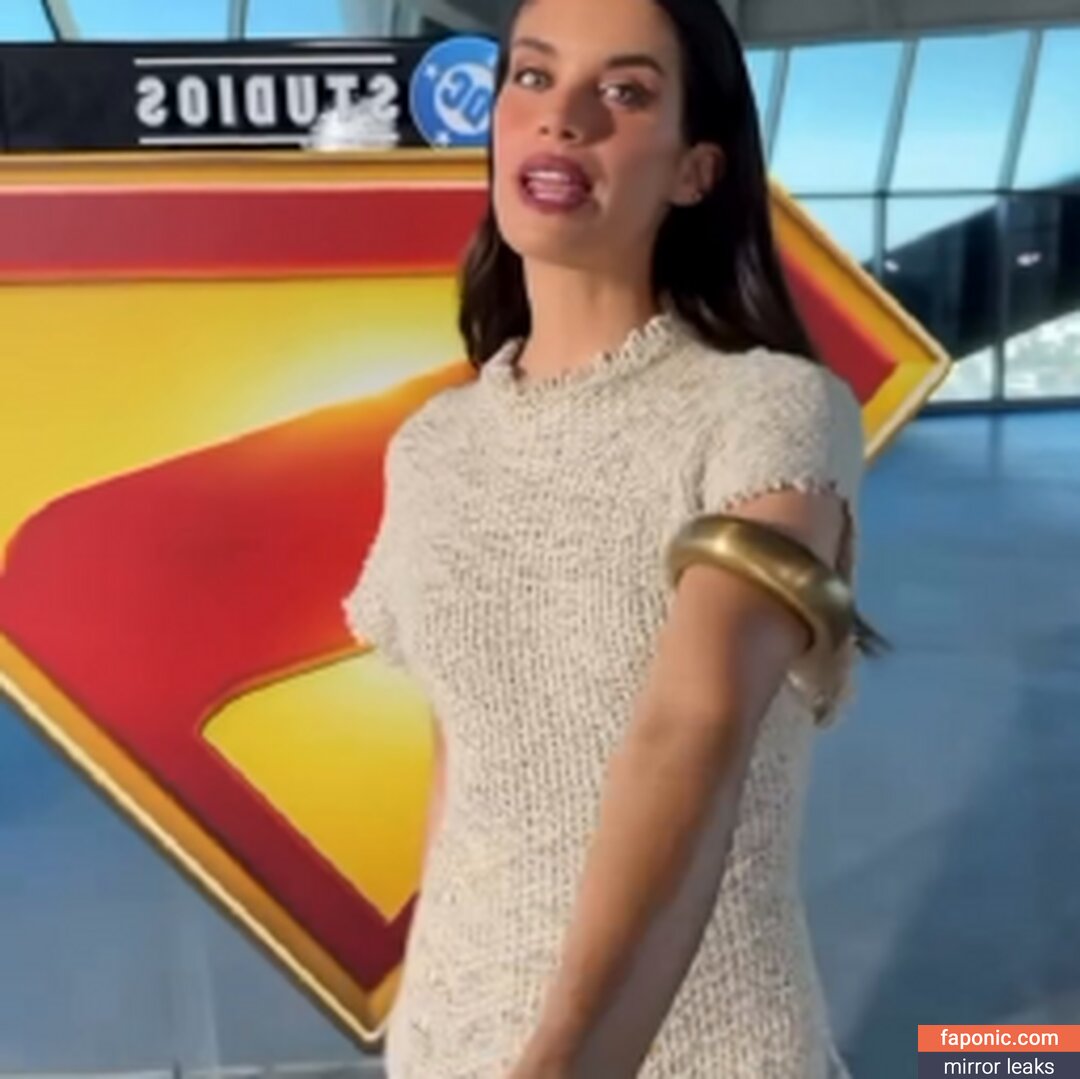 Maria Gabriela De Faria