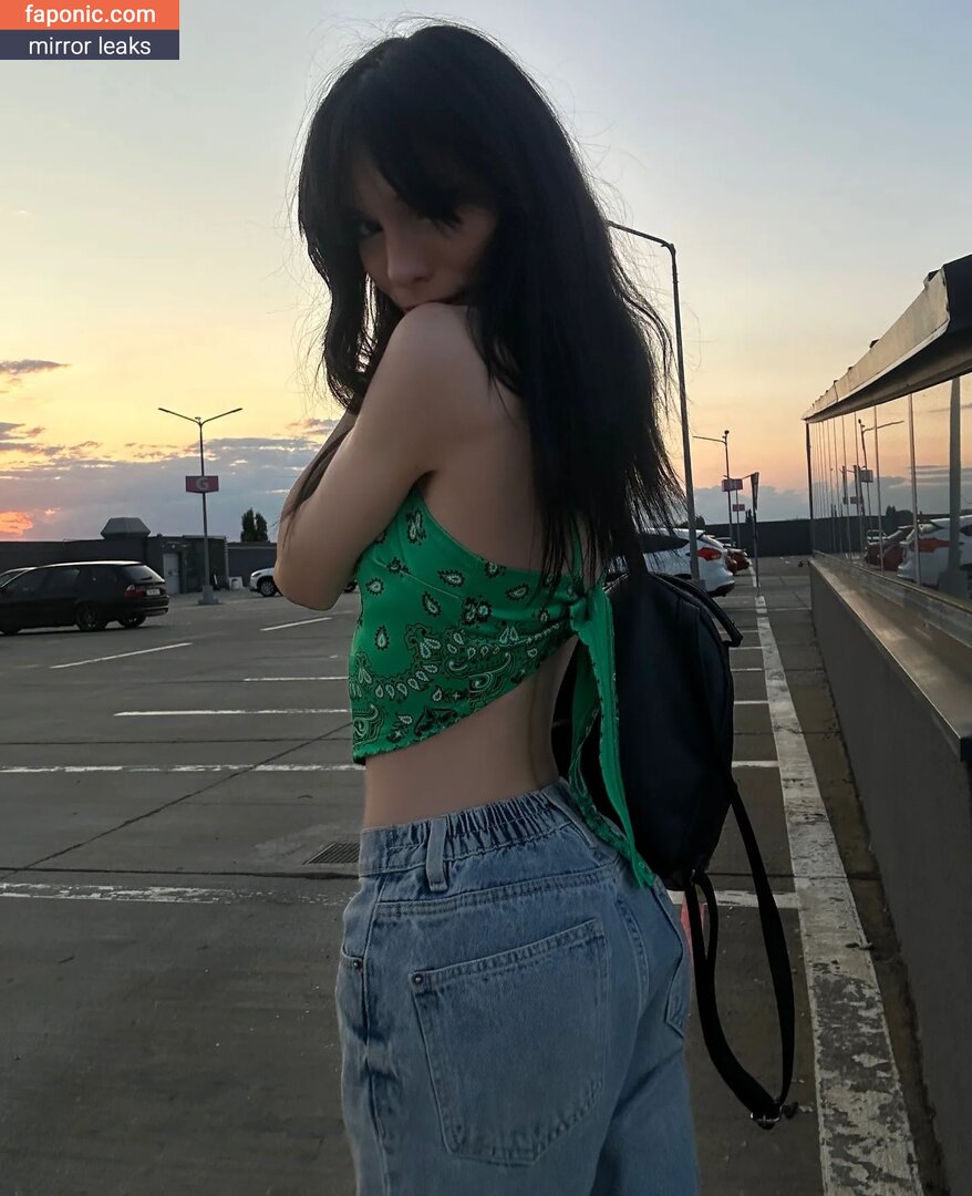 maria_kitty