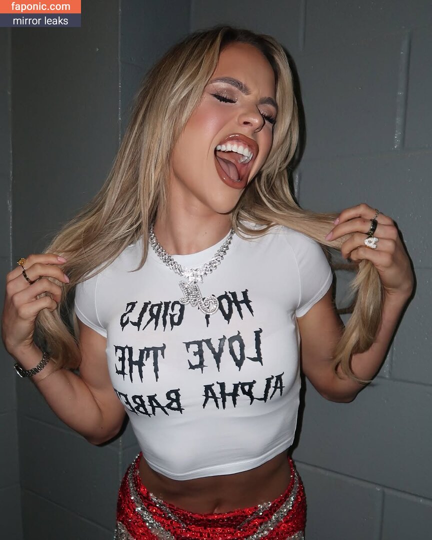 Maxxine Dupri