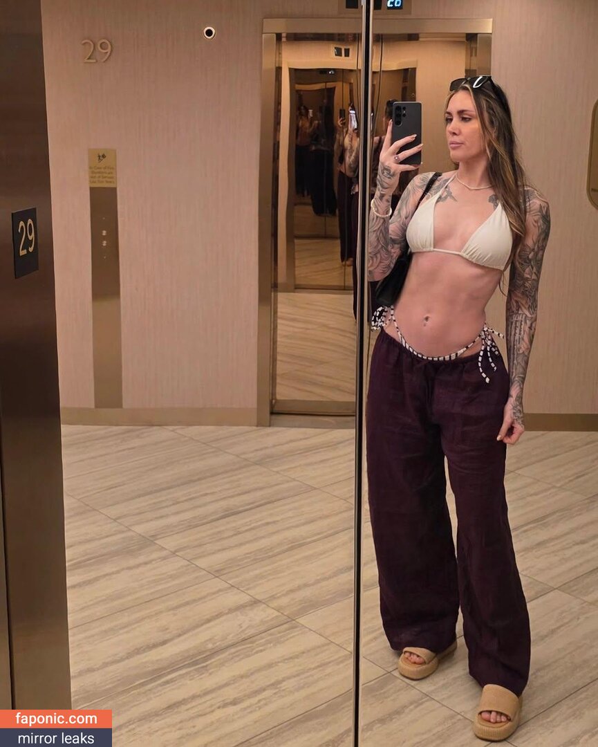 megan_anderson