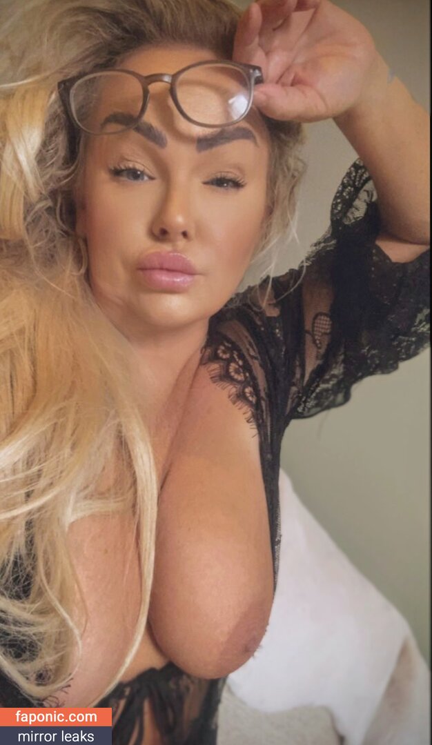 Mercedes Twitter Milf