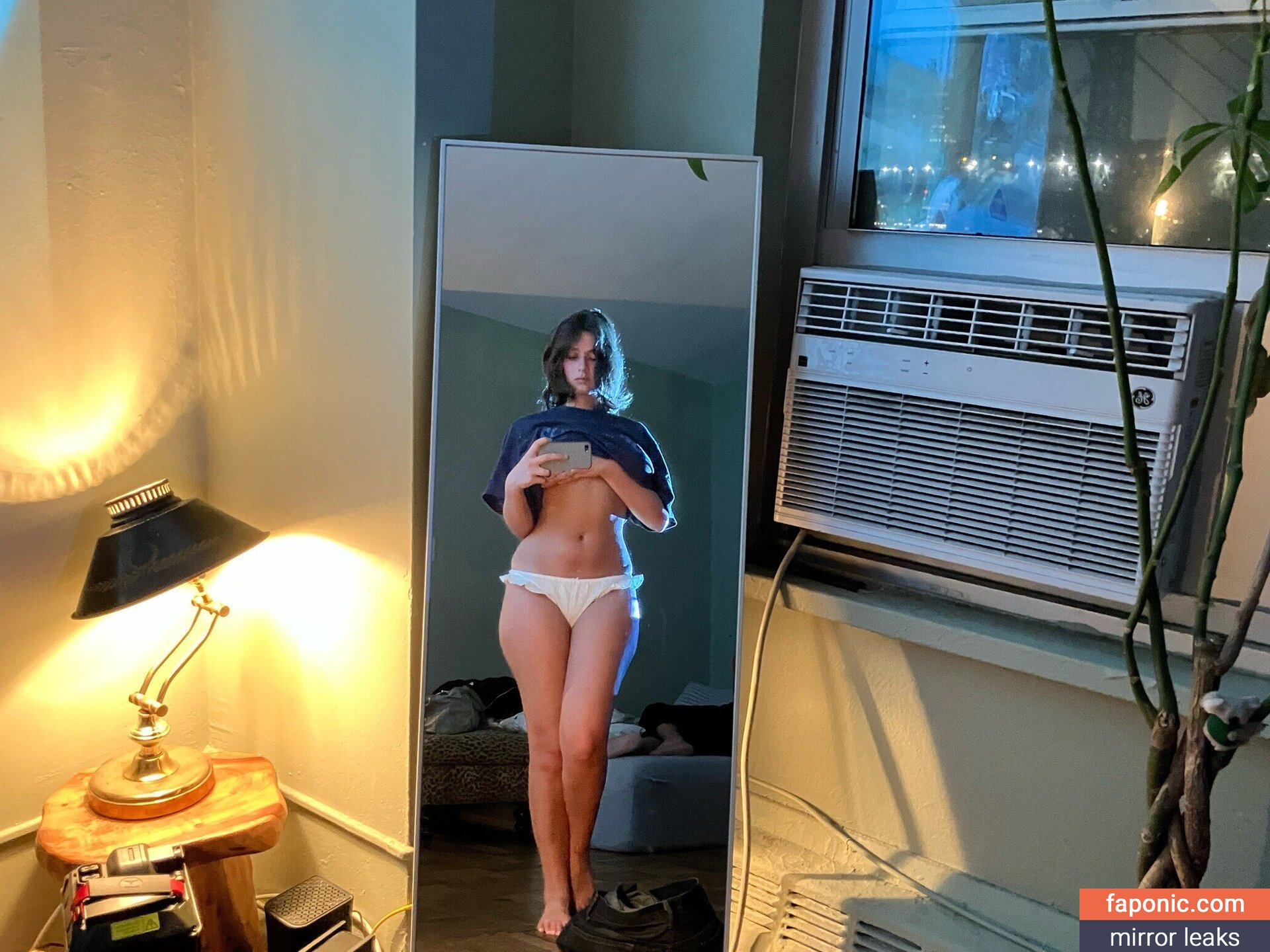 Mikaila71002
