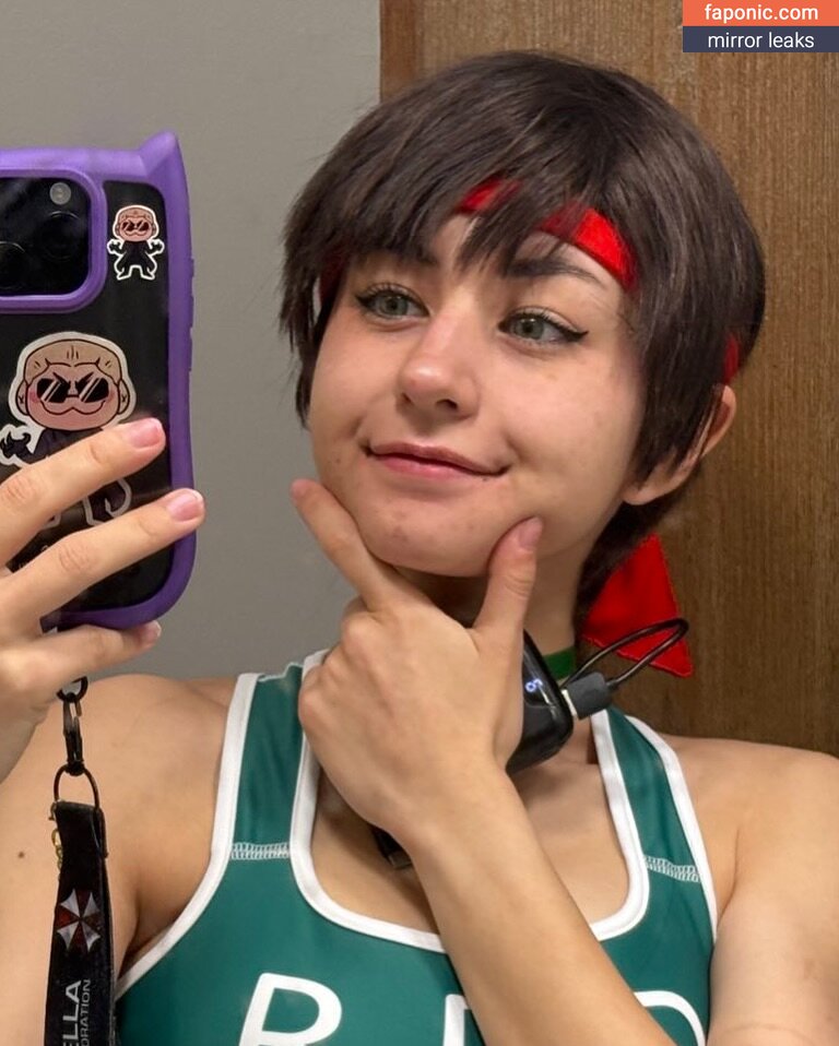 mimidoescosplay