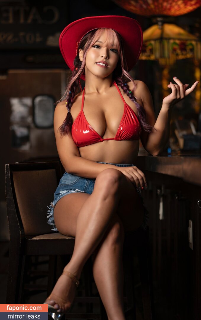 Mina Shirakawa