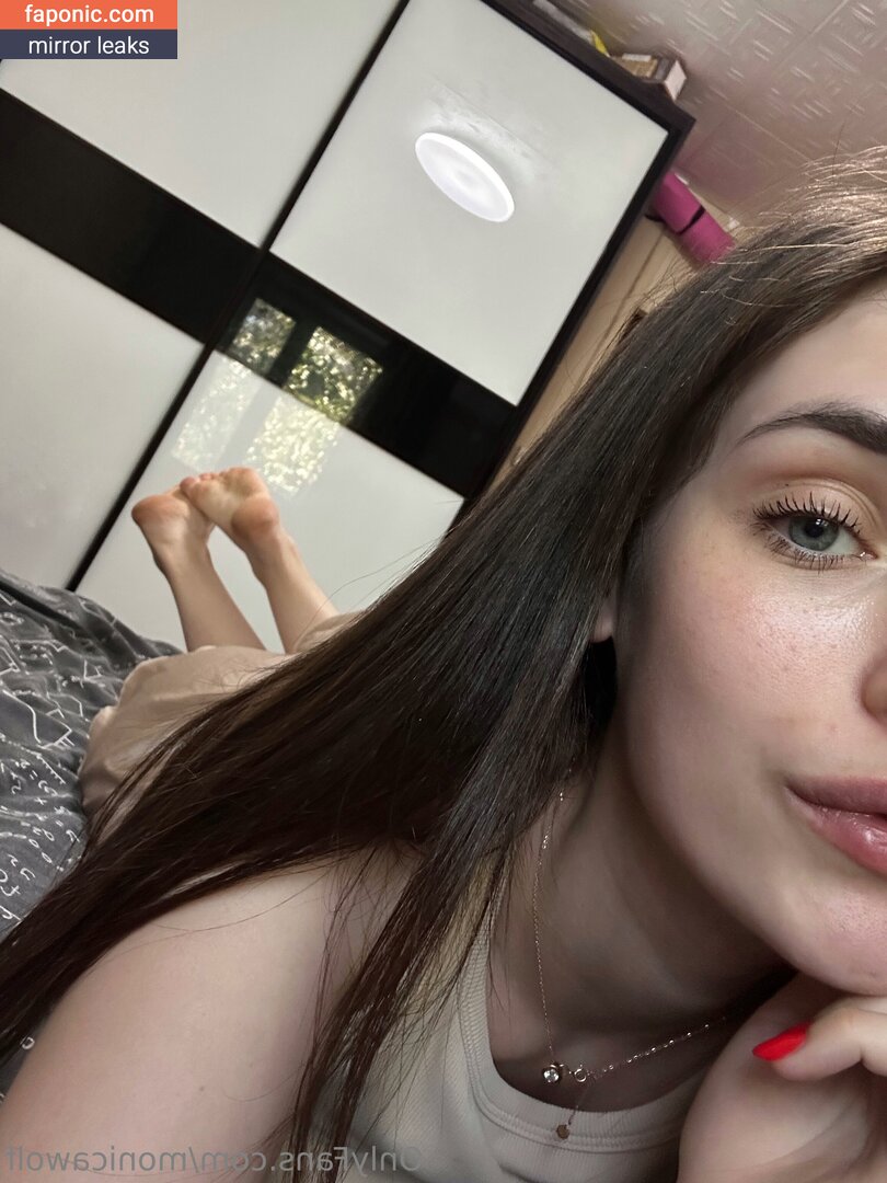 monicawolf