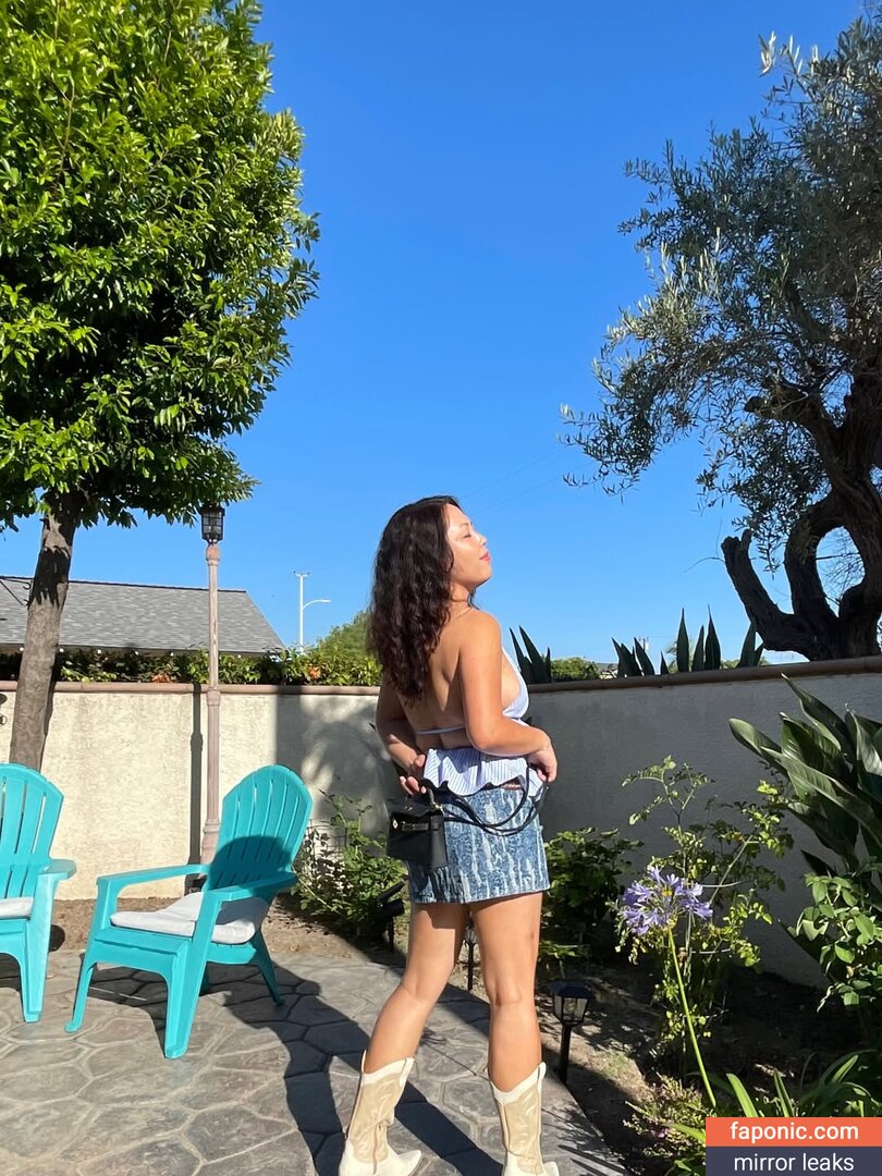 Moontellthat