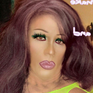 mytrannystepmom