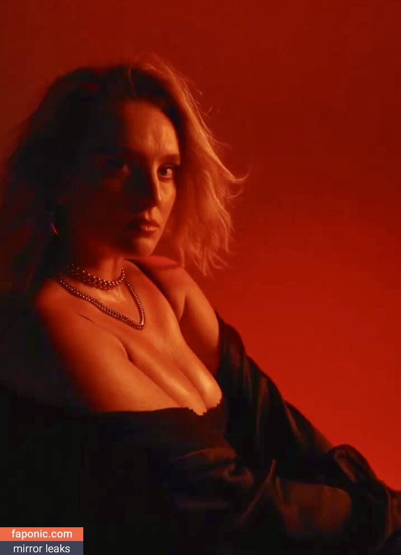 Perrie Edwards