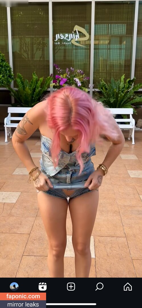 Pikkiundmichelle/Travelslvts