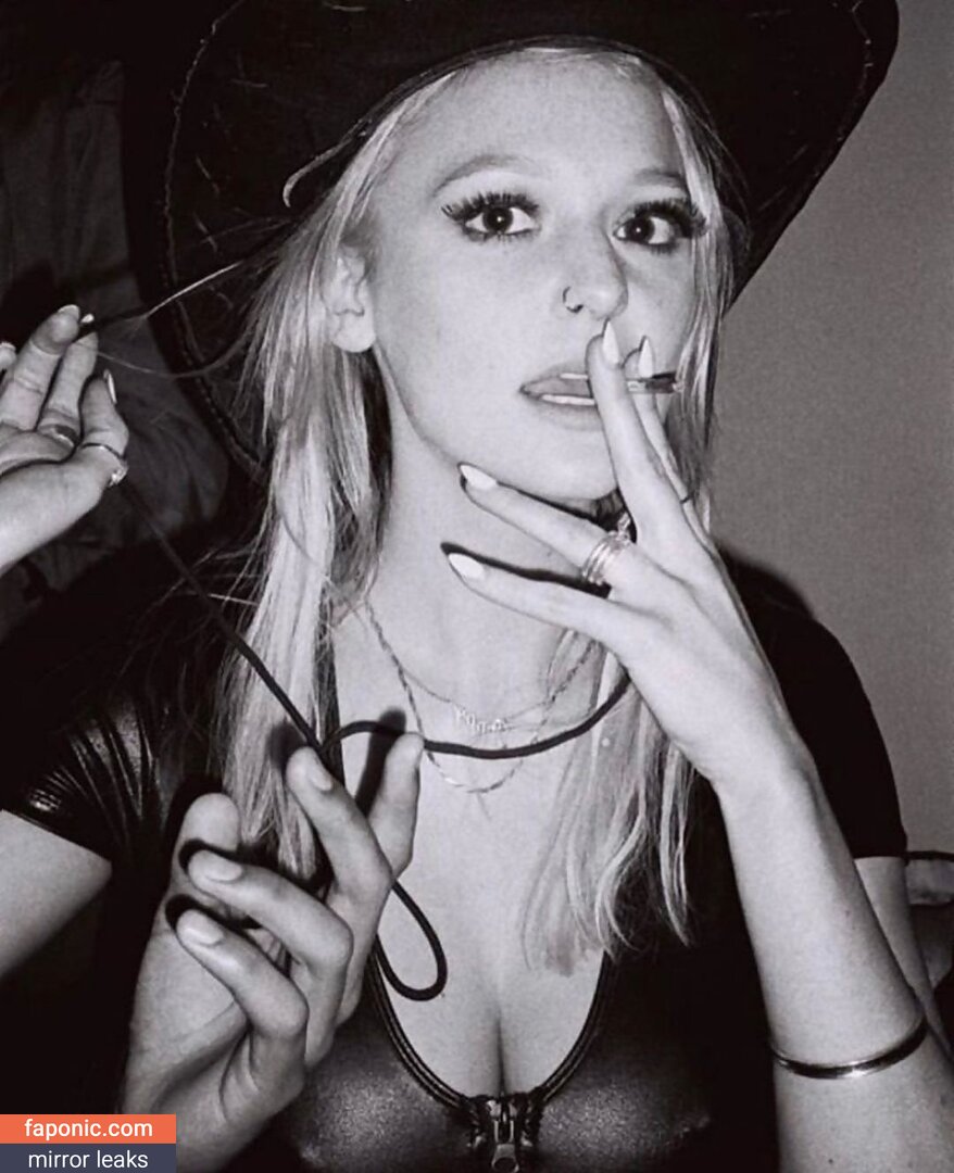 Poppy Hopson