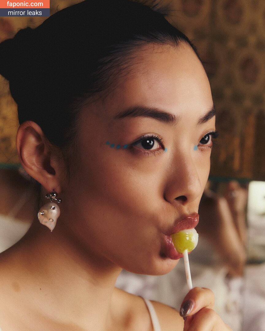 Rina Sawayama