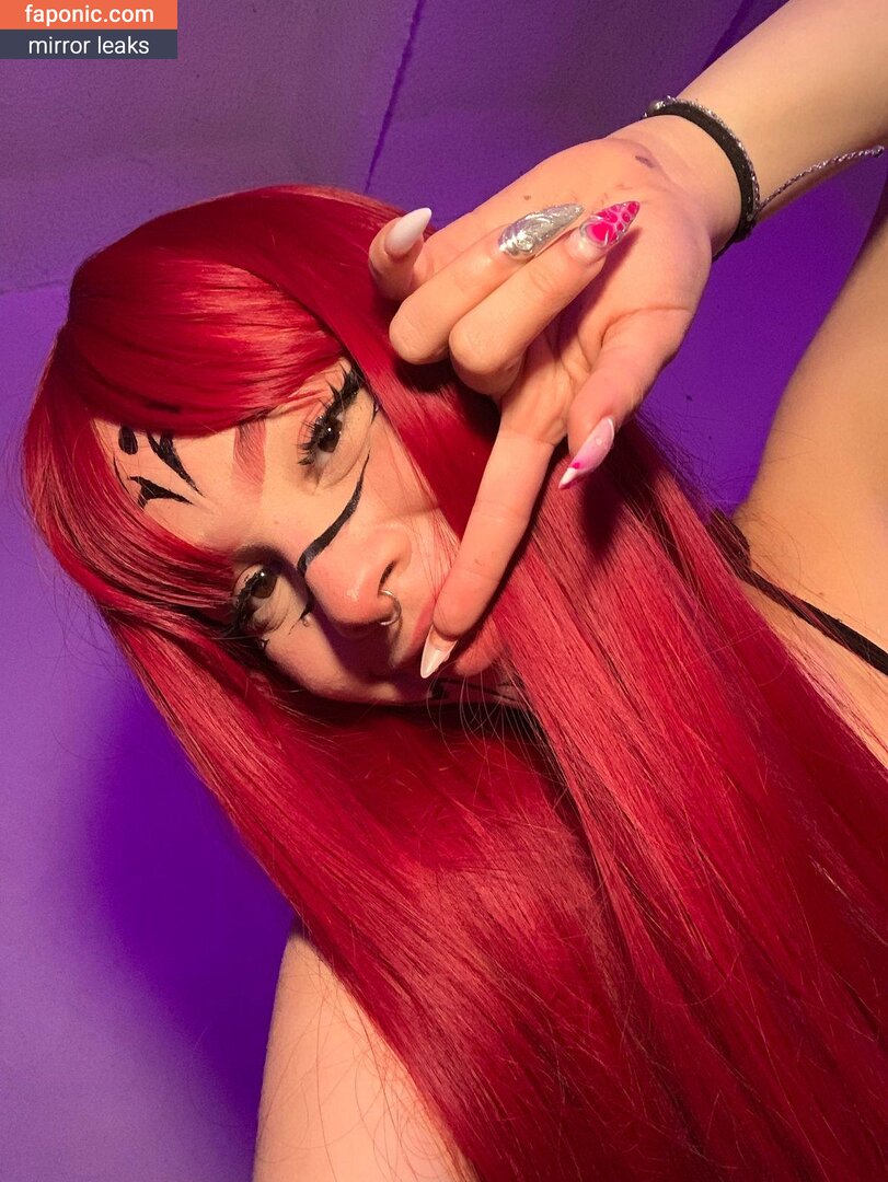 Sabrina_Bloom_