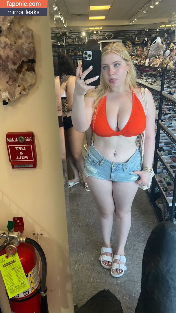 Sadie Stone