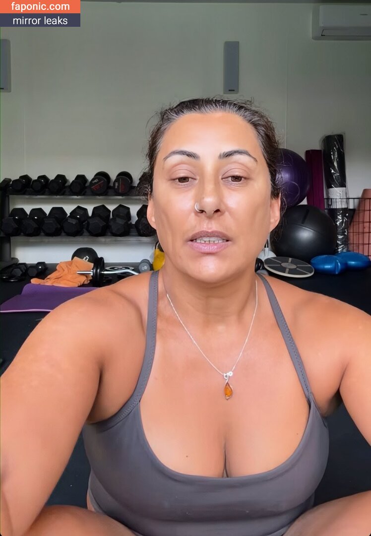 Saira Khan