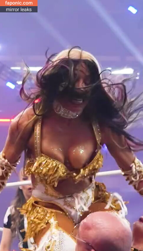 Sasha Banks