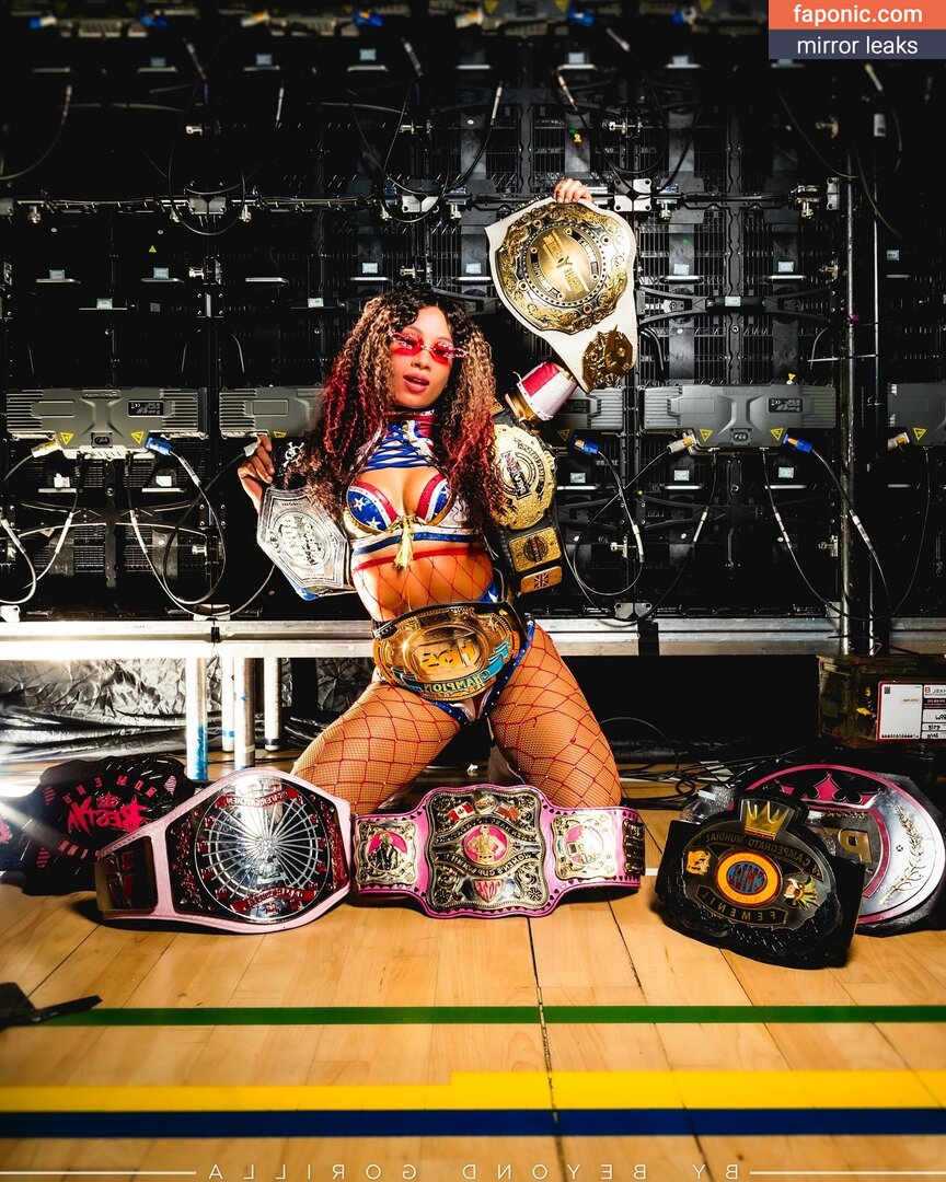 Sasha Banks