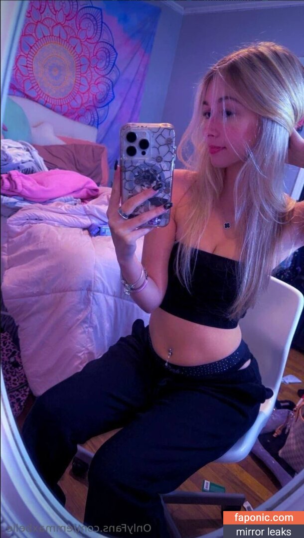Sexydumbblonde