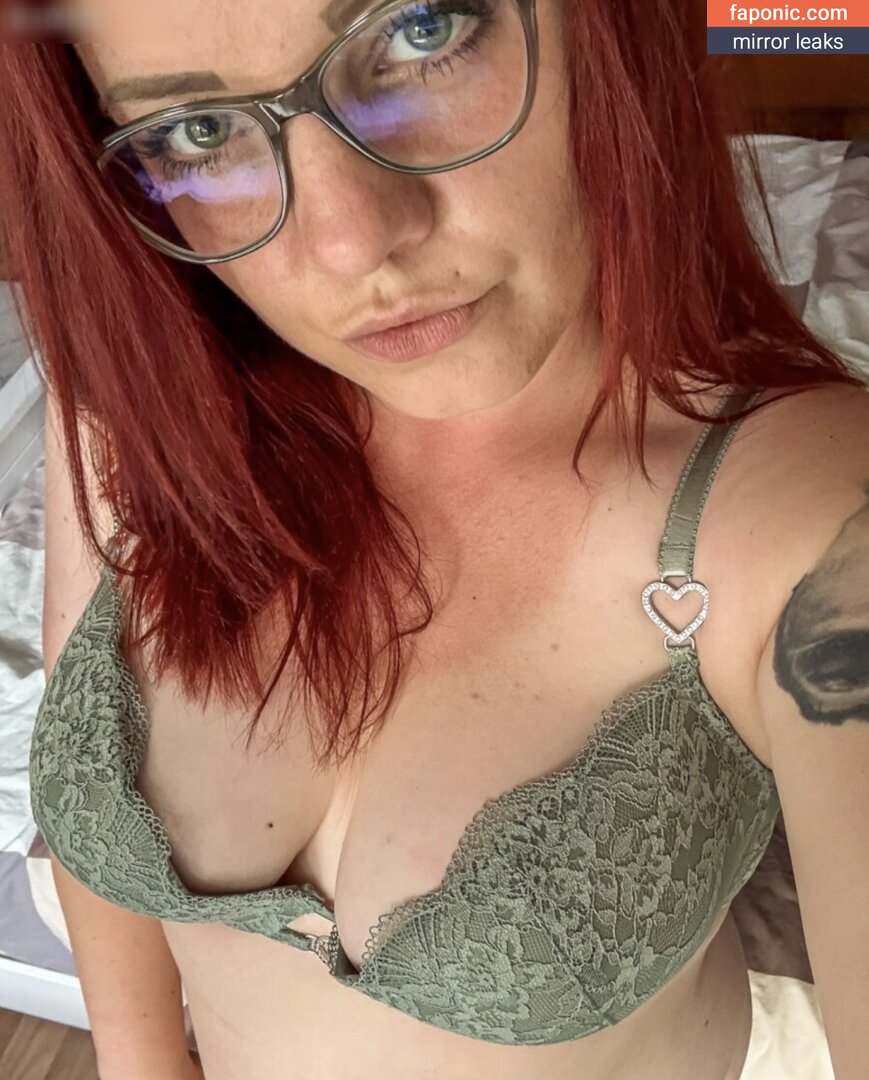 SexyRedPacy