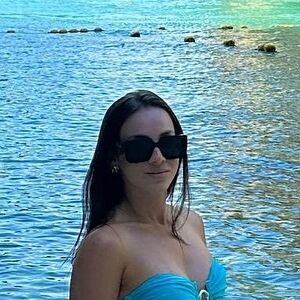 Sthefanny OliveiraTV