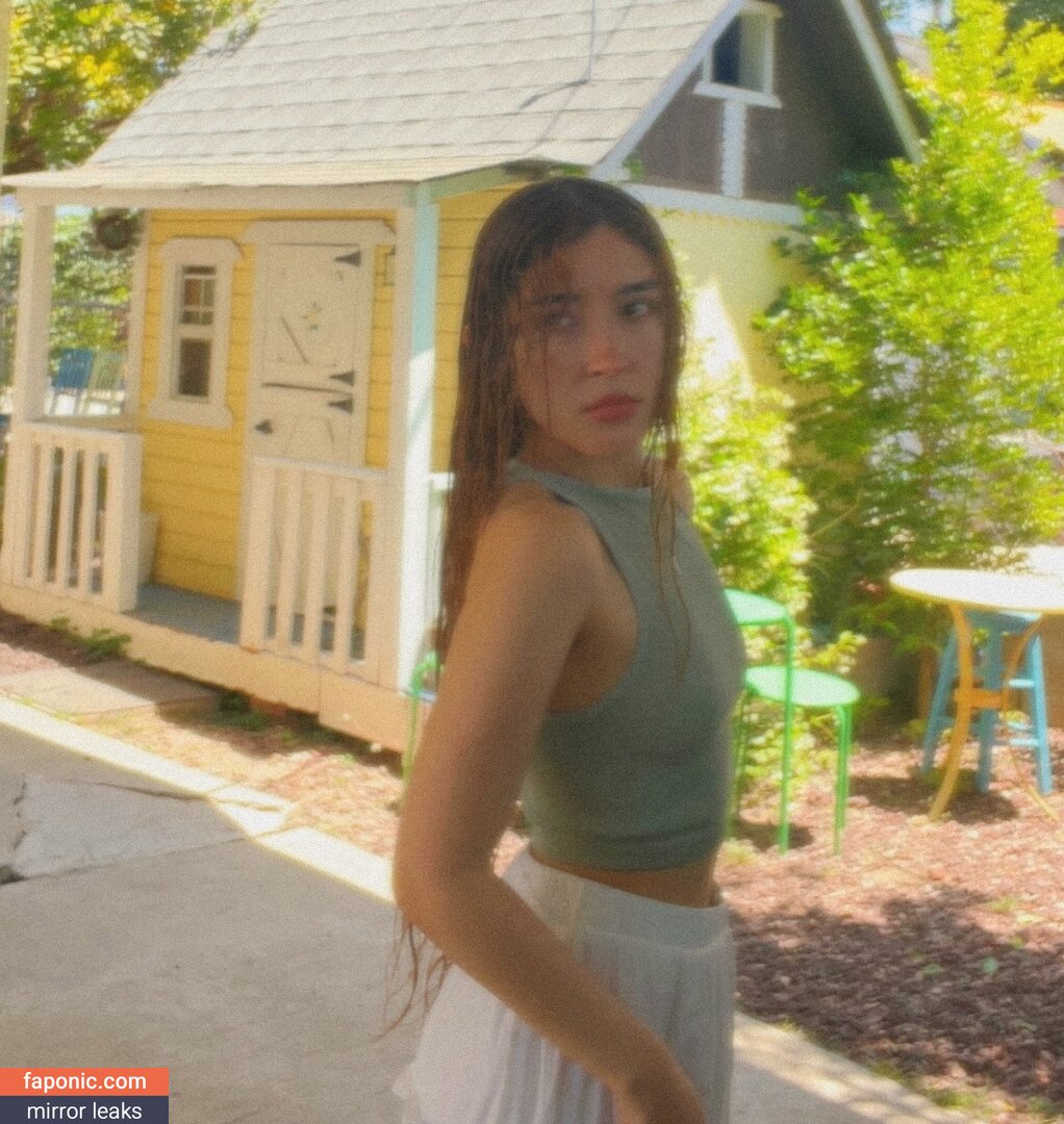 Sylvia Mari-Claire
