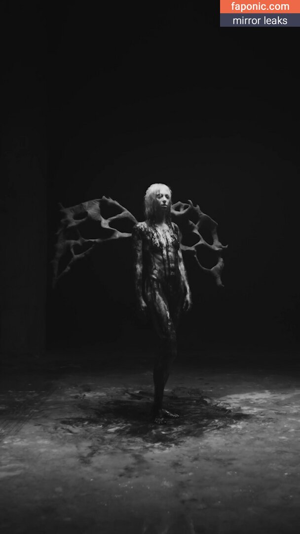 Taylor Momsen