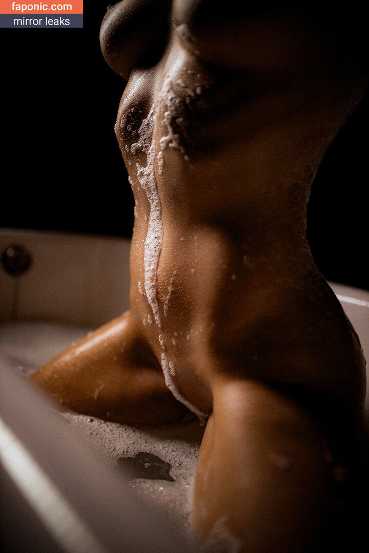 Thecurvy.one